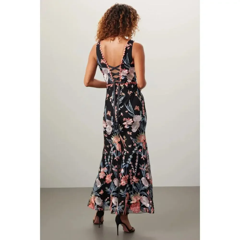 Marchesa Notte Black Embroidered Butterfly Gown Mermaid Formal Dress - Picture 2 of 12